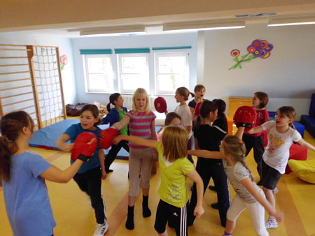 Selbstbehauptungskurse an der Grundschule Blender