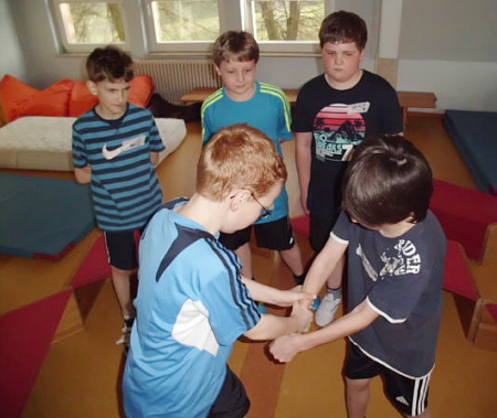 Selbstbehauptungskurse an der Grundschule Blender